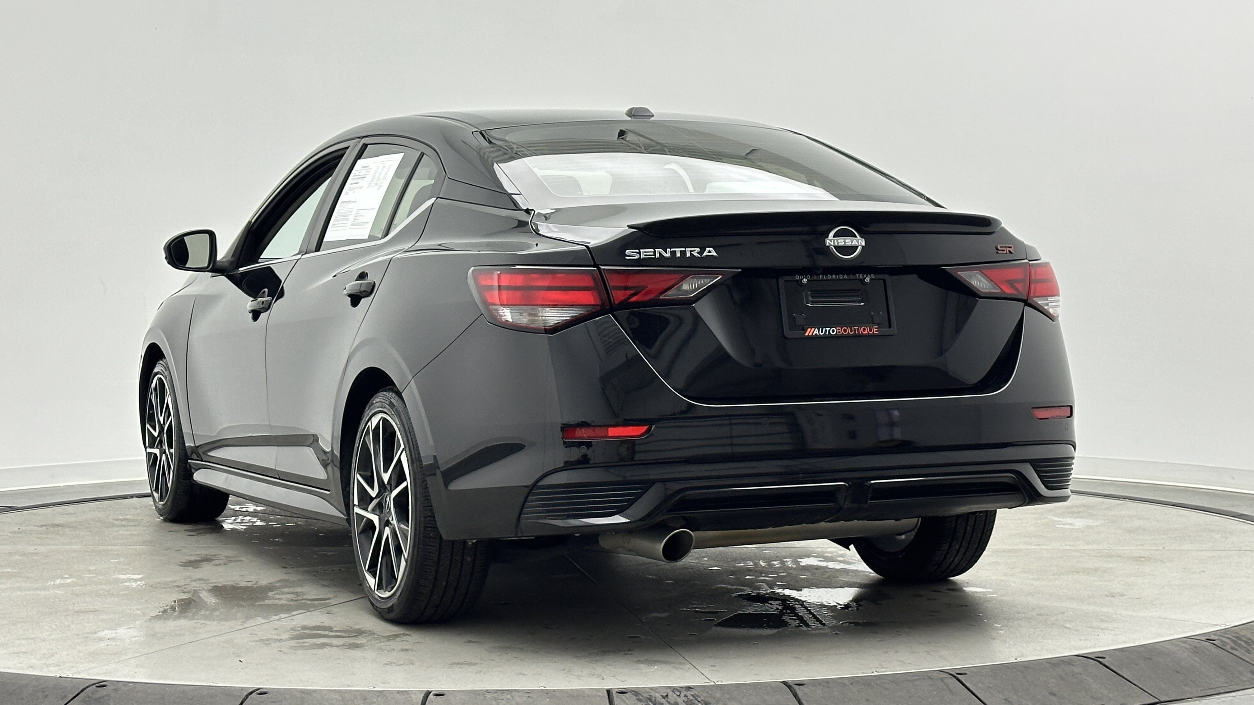 Used 2024 Nissan Sentra SR FWD image 5