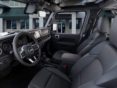 New 2025 Jeep Wrangler Unlimited Sahara AWD/4WD image 27