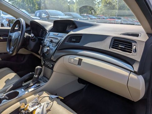 Used 2013 Acura ILX w/ Premium Package FWD image 38