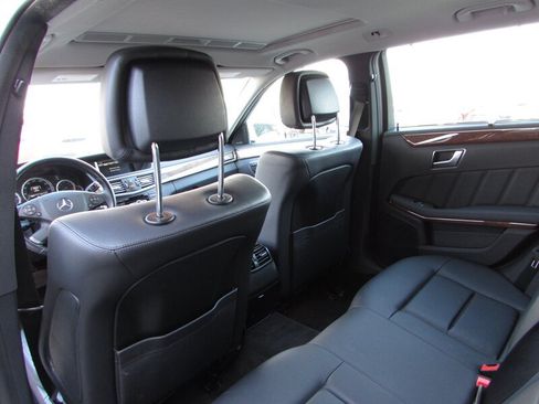 Used 2013 Mercedes-Benz E 350 4MATIC Wagon image 24