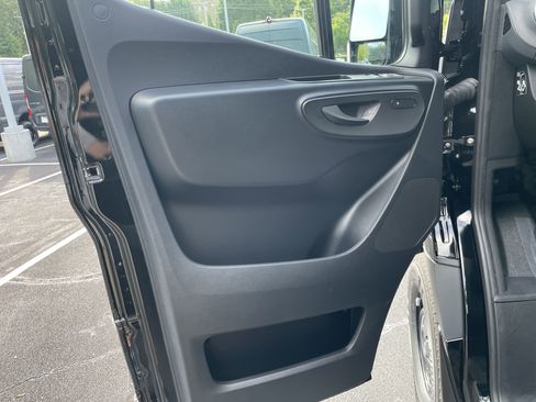 New 2025 Mercedes-Benz Sprinter 2500 image 20