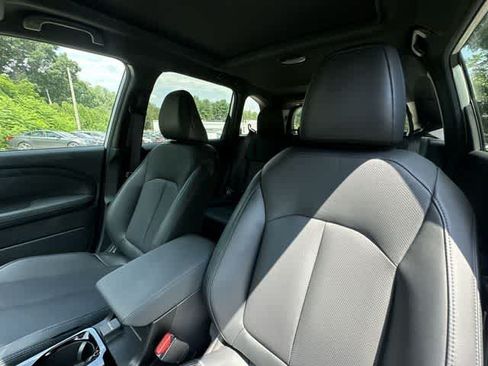 Used 2026 Subaru Forester Limited AWD/4WD image 17