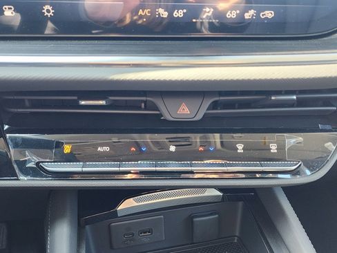 New 2025 Buick Envision Preferred image 31