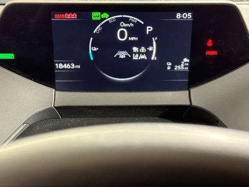 Used 2024 Toyota Prius Prime FWD image 32
