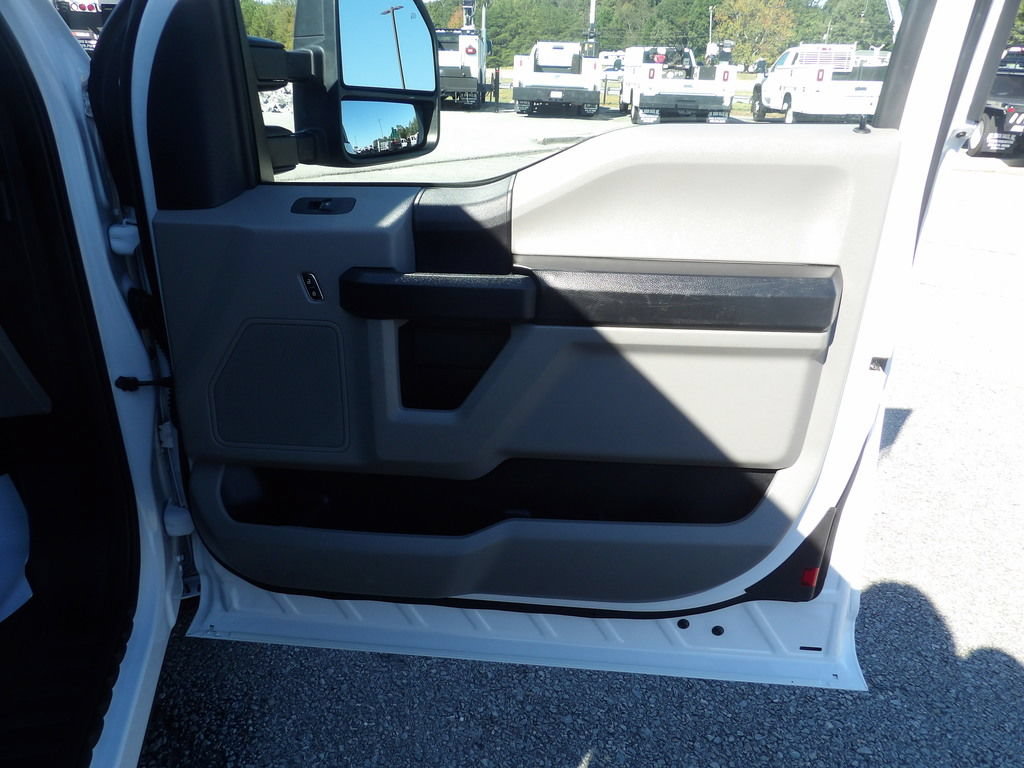 Used 2020 Ford F350 XL w/ Power Equipment Group RWD image 36