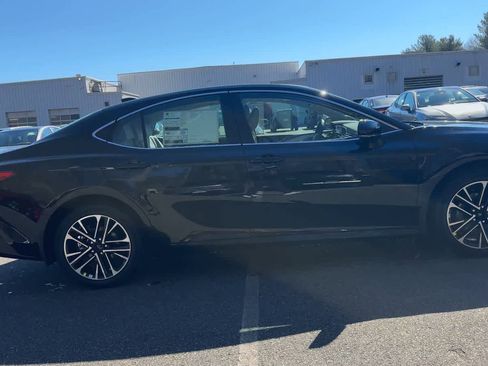 New 2026 Toyota Camry XLE AWD/4WD image 9