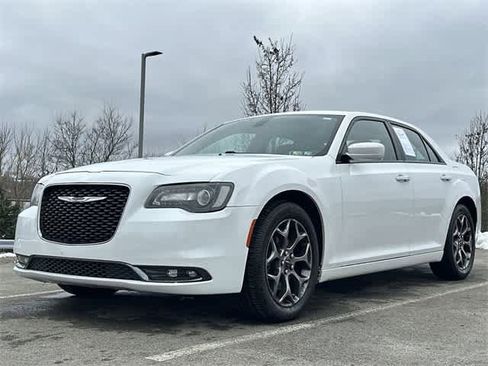 Used 2016 Chrysler 300 S image 21