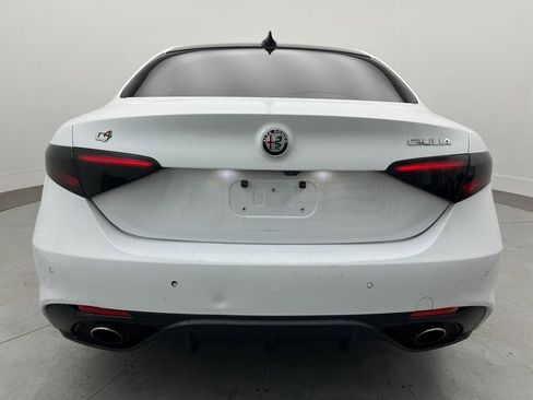 Used 2018 Alfa Romeo Giulia Ti Sport w/ Quick Order Package 22S Sport image 11