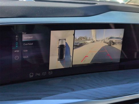 Used 2025 Cadillac Escalade IQ Luxury 2 image 15