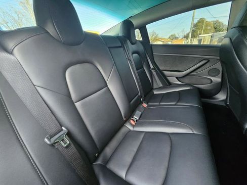 Used 2022 Tesla Model 3 image 58