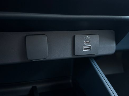 New 2026 Ford Maverick XLT w/ Equipment Group 301A image 25