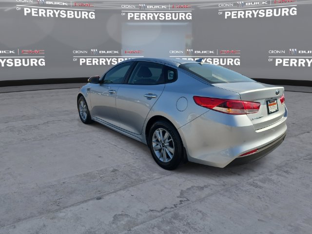 Used 2018 Kia Optima LX FWD image 6