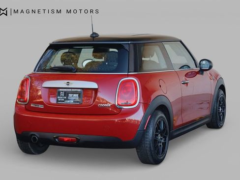 Used 2014 MINI Cooper 2-Door Hardtop image 7