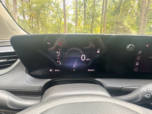Used 2024 Buick Encore GX Preferred FWD image 11