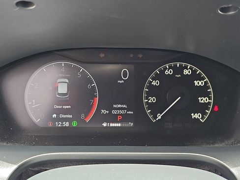Certified 2025 Honda HR-V LX image 18