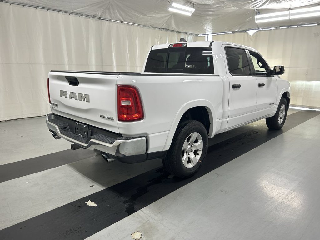 Used 2025 RAM 1500 Big Horn AWD/4WD image 2