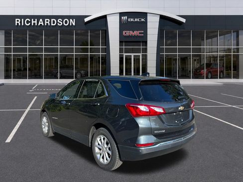 Used 2019 Chevrolet Equinox LT FWD image 3