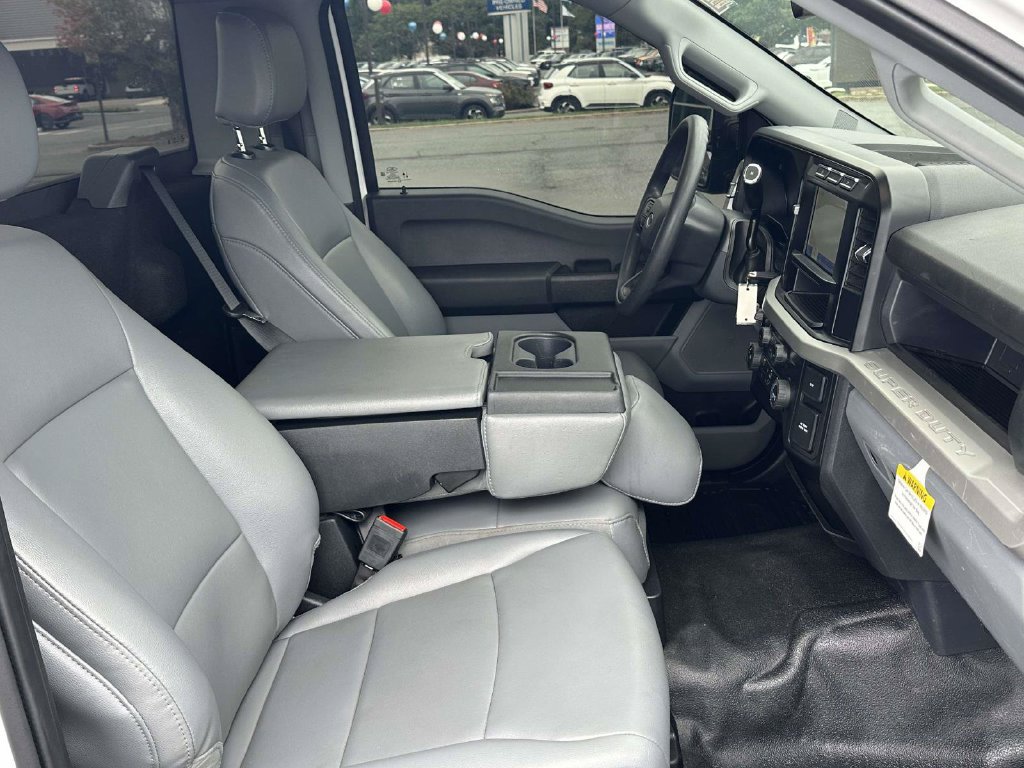 Used 2024 Ford F350 XL w/ XL Driver Assist Package AWD/4WD image 9