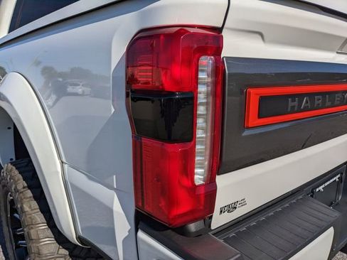 New 2026 Ford F250 Lariat w/ Black Appearance Package image 11