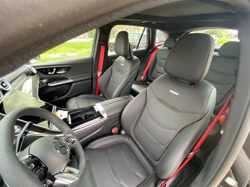 New 2025 Mercedes-Benz GLC 43 AMG 4MATIC image 10