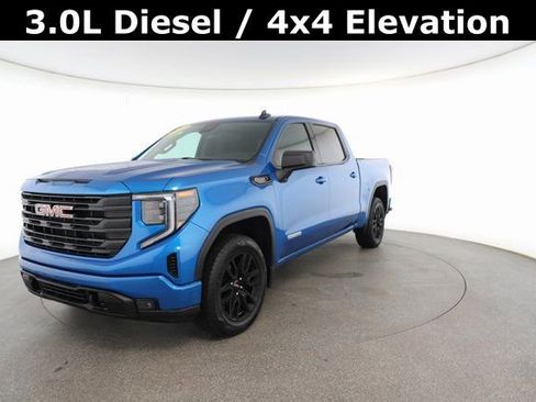 Used 2022 GMC Sierra 1500 Elevation w/ Preferred Package image 1