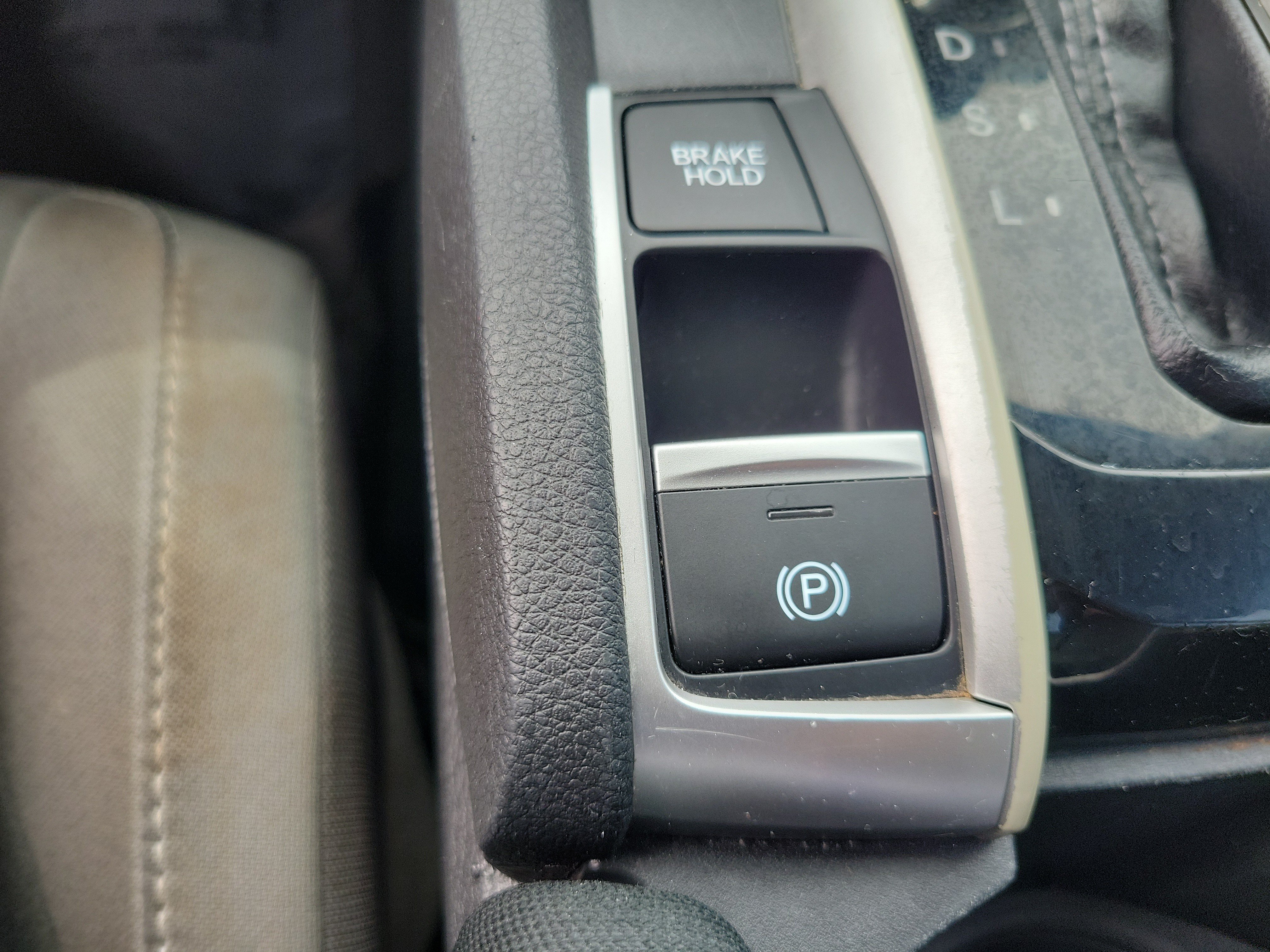 Used 2019 Honda Civic EX image 29