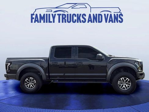 Used 2017 Ford F150 Raptor w/ Equipment Group 801A Mid image 5