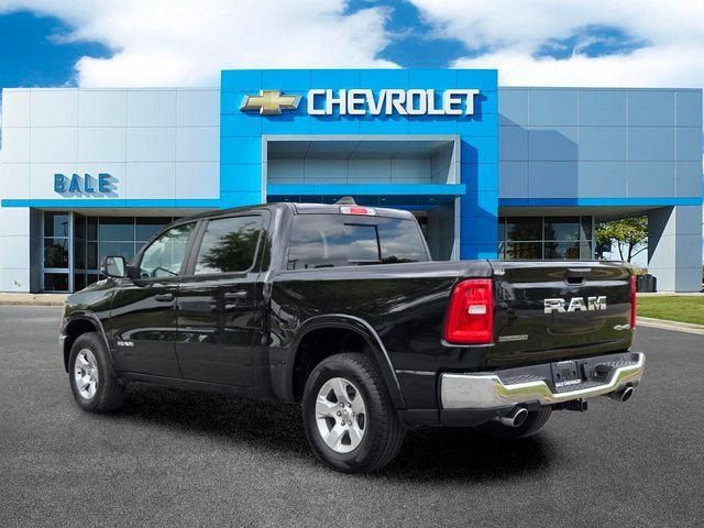 Used 2025 RAM 1500 Big Horn AWD/4WD image 5