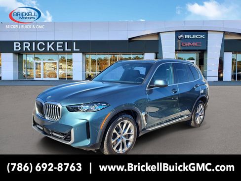 Used 2025 BMW X5 xDrive50e AWD/4WD image 1