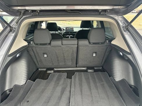 Used 2024 Honda HR-V LX image 13