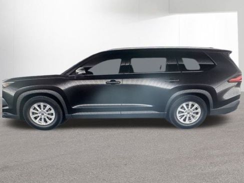 Used 2026 Toyota Grand Highlander XLE image 2