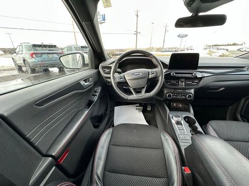 Used 2024 Ford Escape ST-Line Select image 15