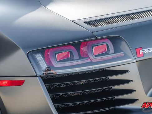 Used 2012 Audi R8 V8 image 65