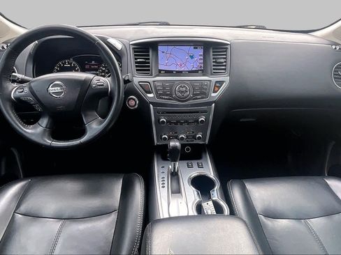 Used 2017 Nissan Pathfinder SL w/ SL Tech Package FWD image 16