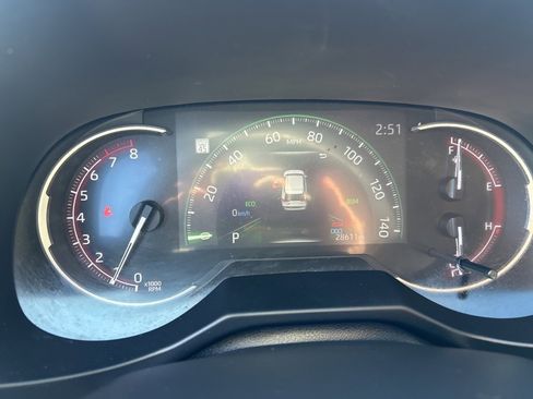 Used 2022 Toyota RAV4 Limited image 14