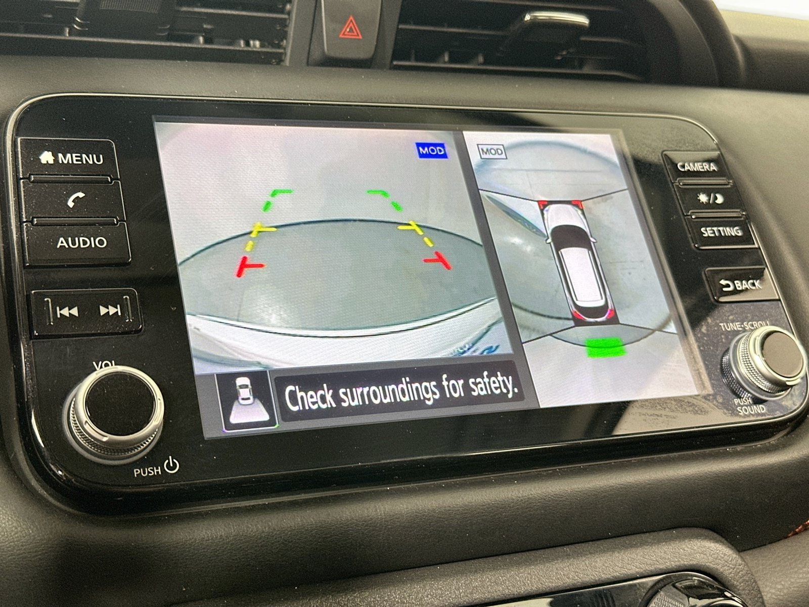 Used 2021 Nissan Kicks SR FWD image 12