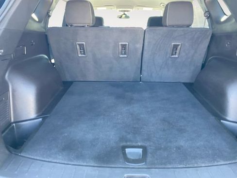 Used 2023 Chevrolet Blazer LT AWD/4WD image 30
