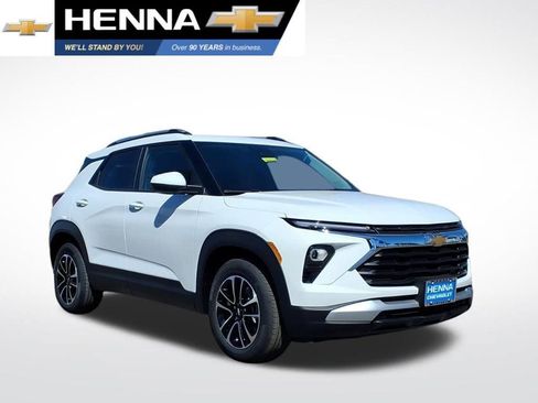 New 2026 Chevrolet TrailBlazer LT w/ Convenience Package FWD image 1