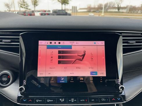 New 2024 Jeep Wagoneer Series III w/ Rear Seat Video Group 1 image 32