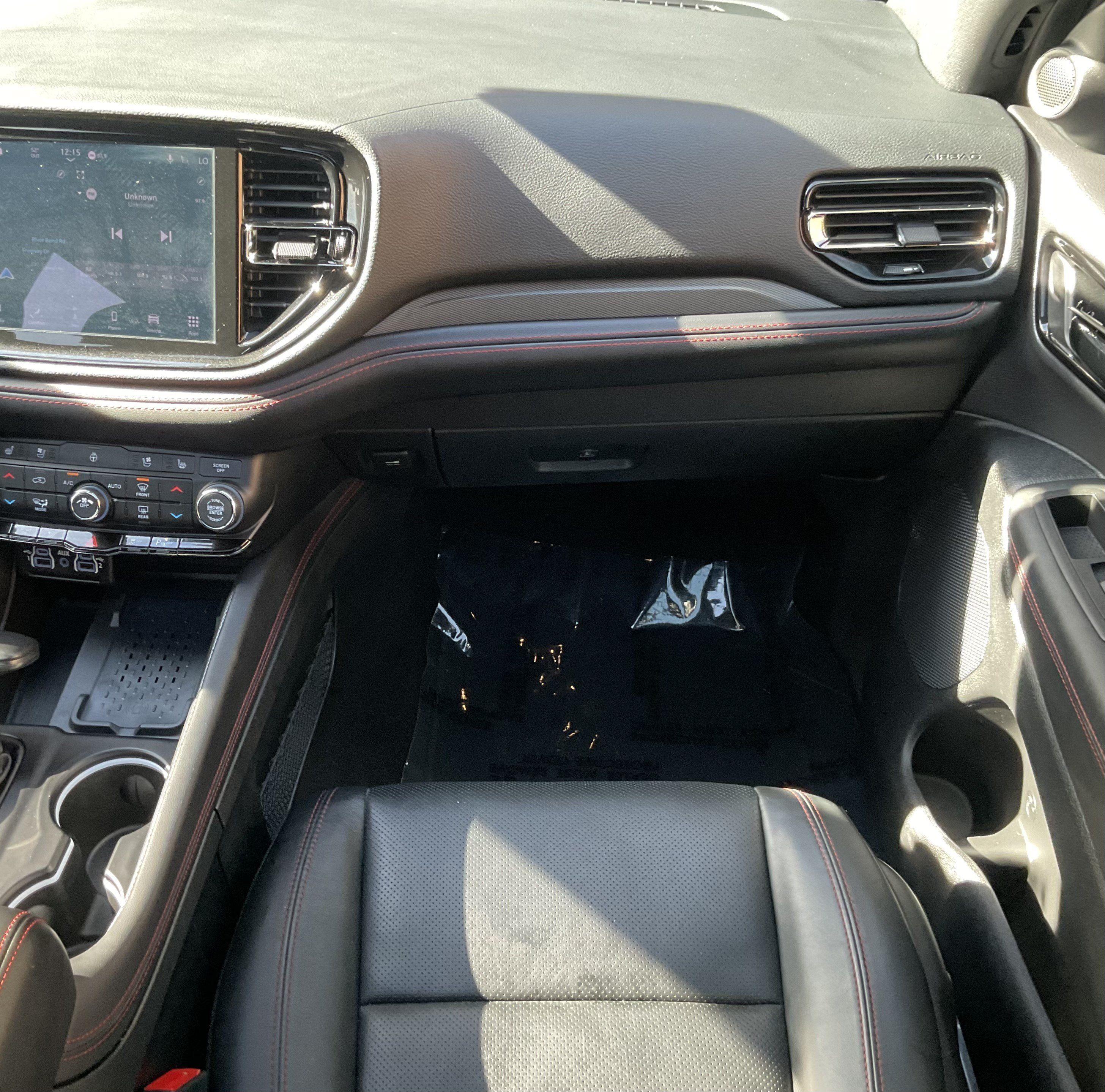 Used 2025 Dodge Durango R/T AWD/4WD image 29
