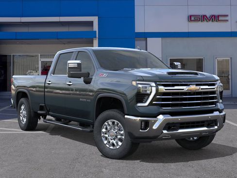 New 2026 Chevrolet Silverado 3500 LTZ w/ LTZ Convenience Package AWD/4WD image 39