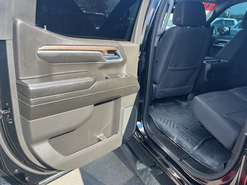 Used 2023 Chevrolet Silverado 1500 LT Trail Boss image 37