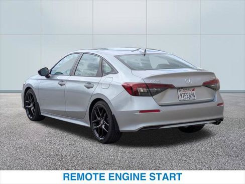 Certified 2025 Honda Civic Sport image 9
