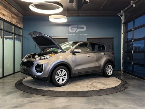 Used 2017 Kia Sportage LX AWD/4WD image 24