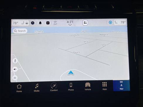 Used 2024 Jeep Grand Cherokee Limited image 12