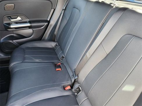 Certified 2025 Mercedes-Benz GLA 250 4MATIC image 12