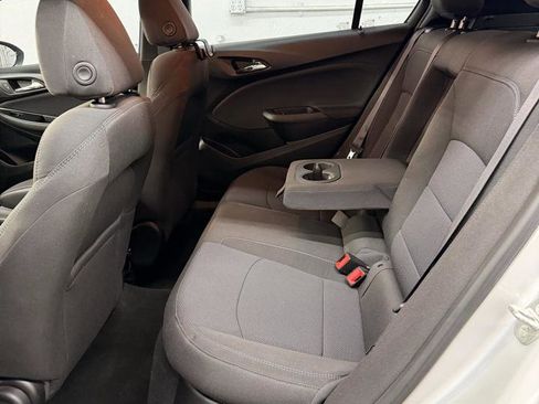 Used 2017 Chevrolet Cruze LT w/ RS Package image 28