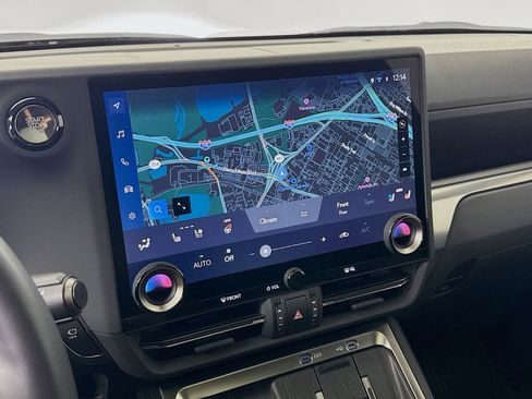 Used 2025 Lexus GX 550 w/ Accessory Package (2T) image 13