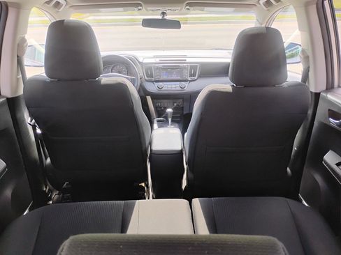 Used 2014 Toyota RAV4 XLE AWD/4WD image 57