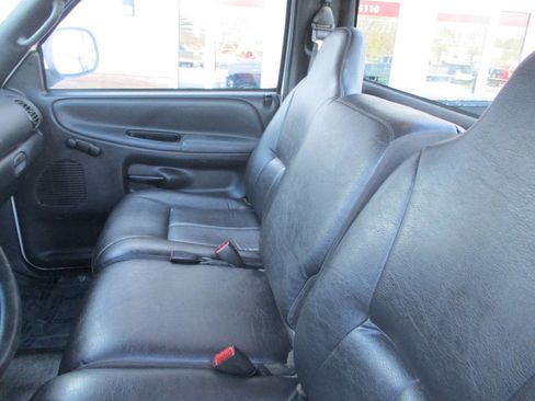 Used 2000 Dodge Ram 2500 Truck 2WD Regular Cab image 18